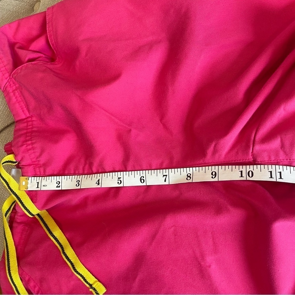 AL: Spread Good Cheer Scrub Pants Women’s M Hot Pink Pant Scrubs Medical pockets - Picture 9 of 10